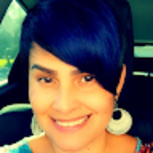 Meet your Posher, Alejandra